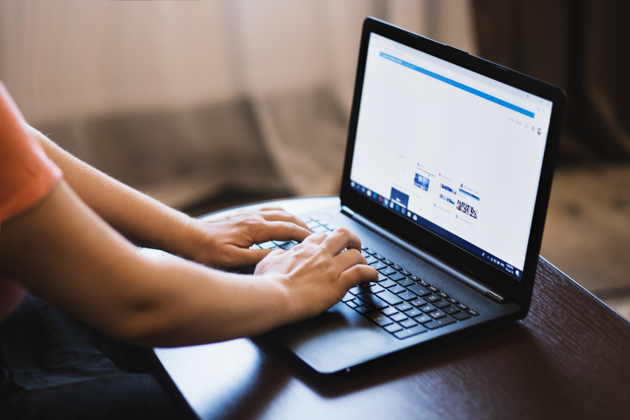 UAE E-Invoicing Requirements Explained by Business Scenario 1 e-invoicing UAE